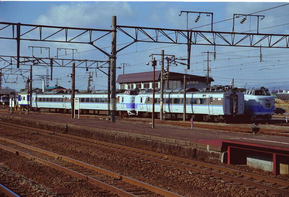 JR占小枚_781系-CAP.jpg