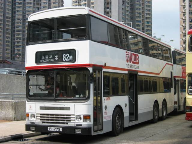 AD86_82M.jpg