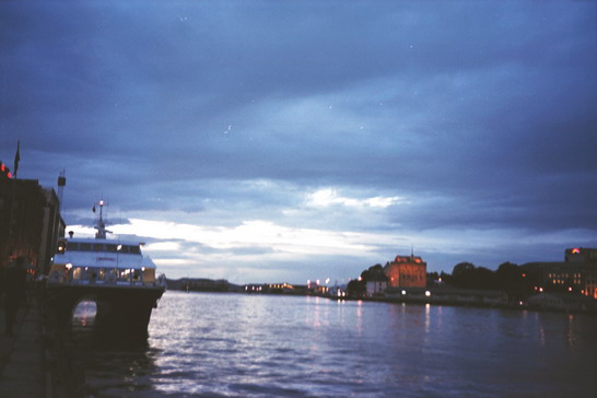 AA004.JPG