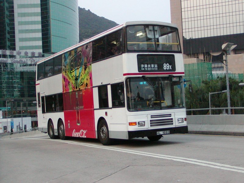 k_av292_1.jpg
