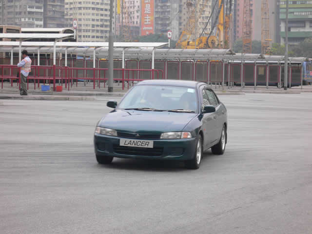 P1050577A.jpg