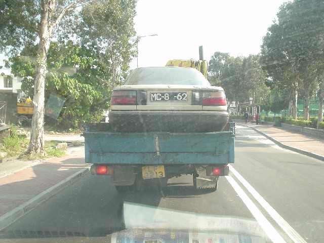 macaucar.jpg
