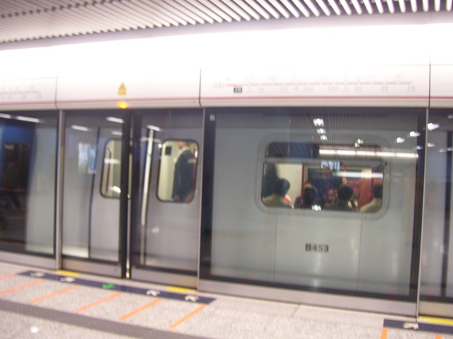 B453-01.JPG