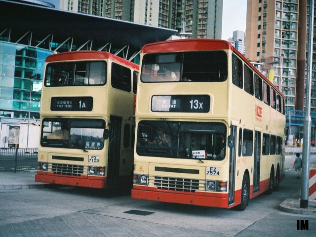 13X-FZ7574.jpg