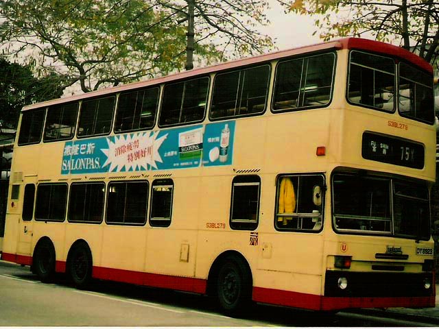 DY8923.jpg