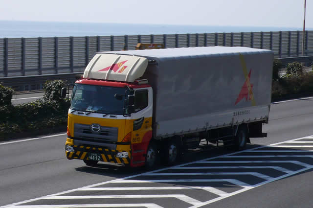 tk-hino1.jpg