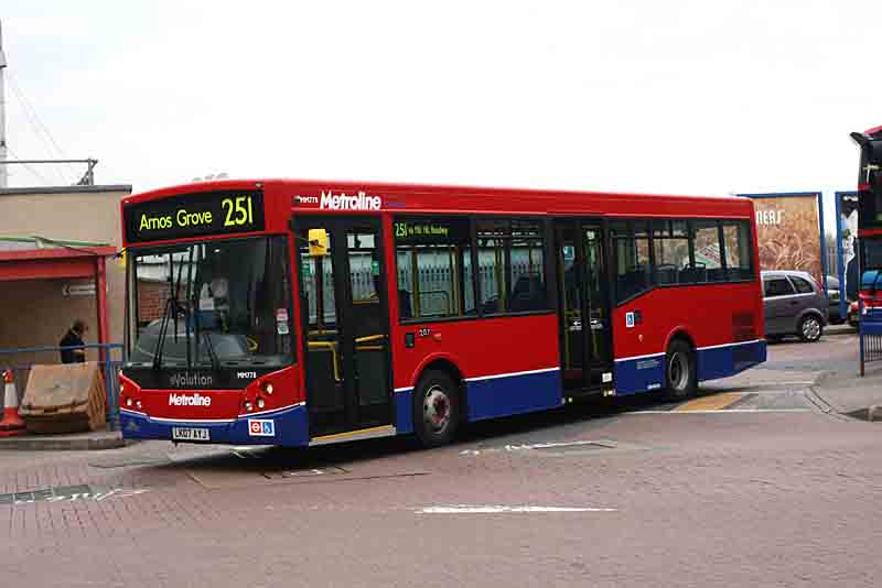 251 mm778 n leave ew s.jpg
