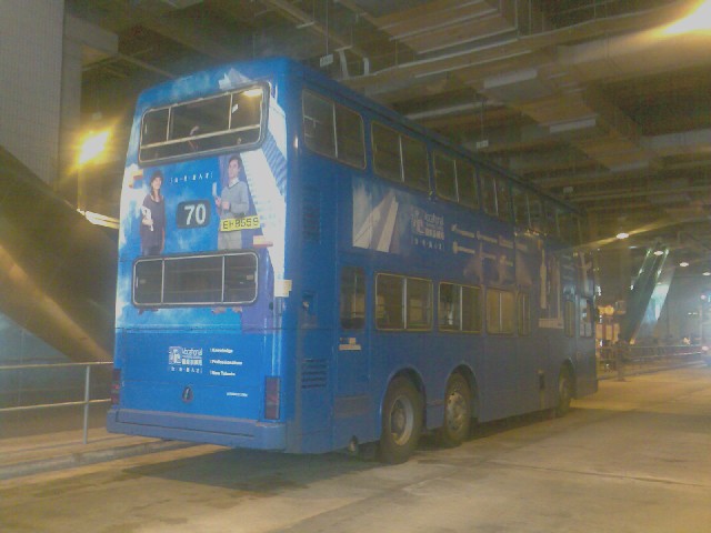 233_70a.jpg