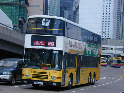 3AV246-04726-693.jpg
