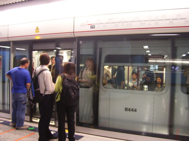 B444-01.JPG