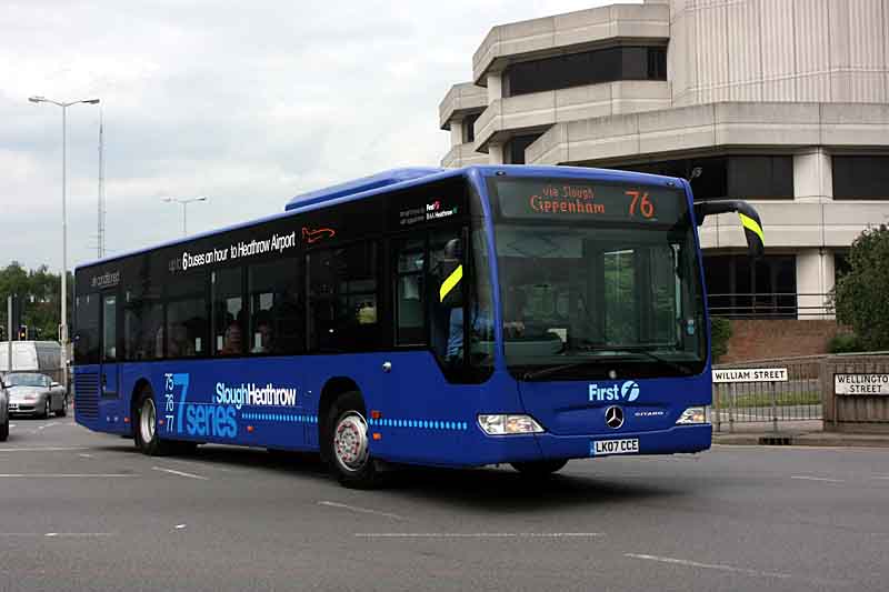 76 es64032 slough s.jpg