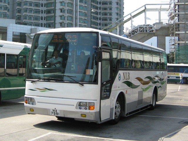 ILS135-HX7981_23-02.jpg