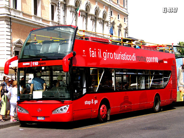 Rome_Tourbus-3.jpg