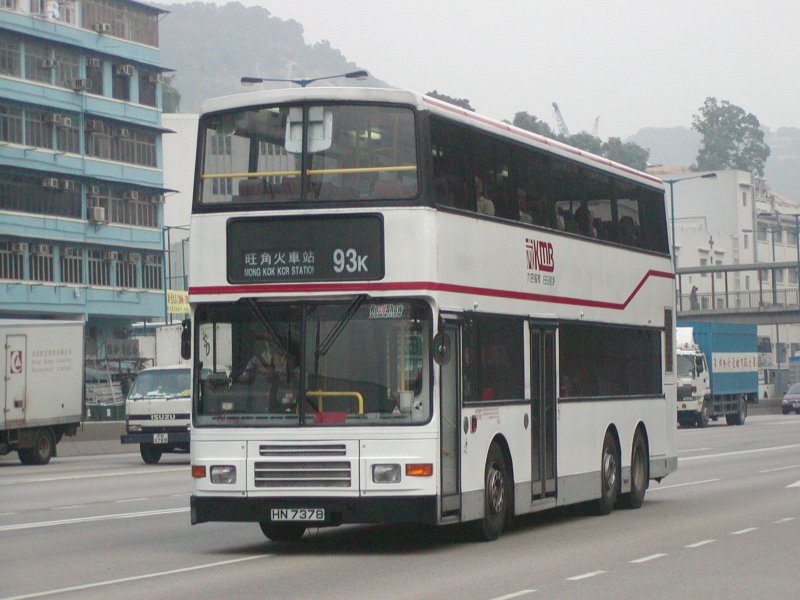 k_av372_1.jpg