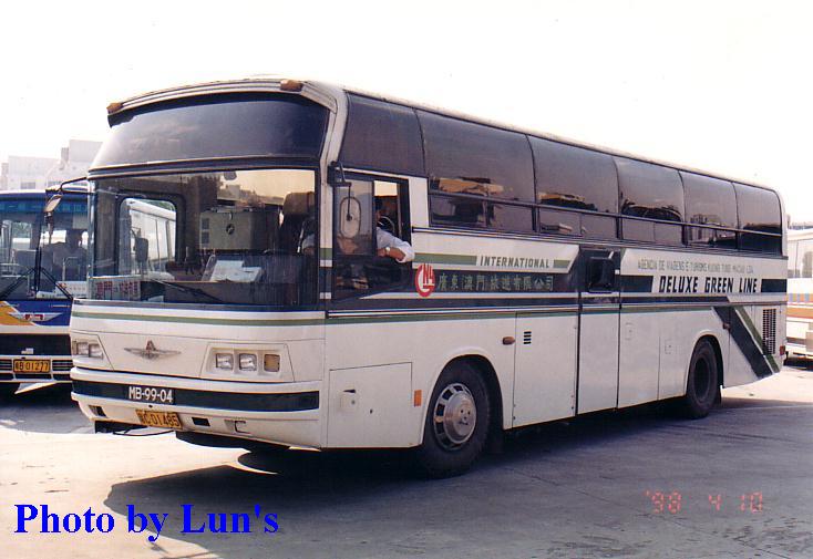 mb-99-04.JPG