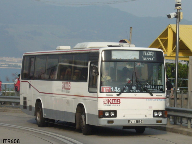 EV4952d.jpg