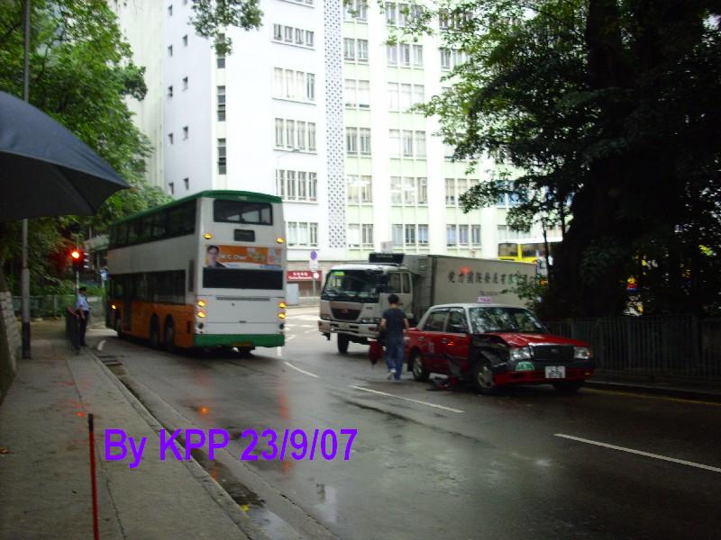 accident_nwfb23a.jpg