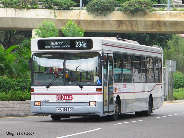 kmb_aa52_234b_070312s.jpg