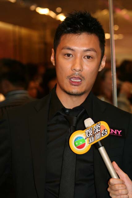 余文樂相(2).jpg