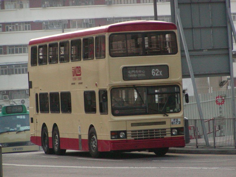 P1010049.jpg