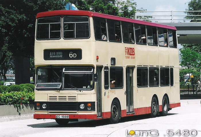 EC1588@6C-h.jpg