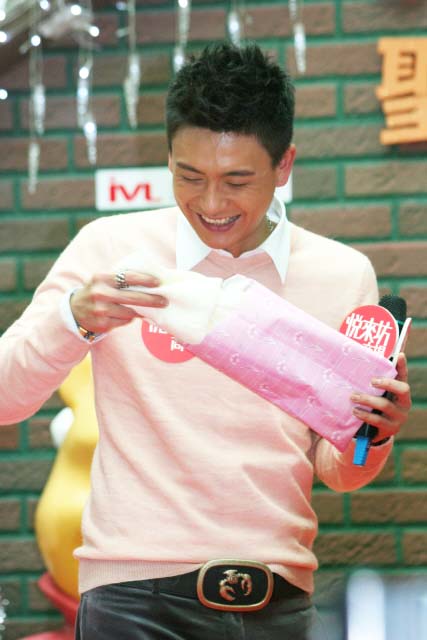 黃宗澤相(2).jpg