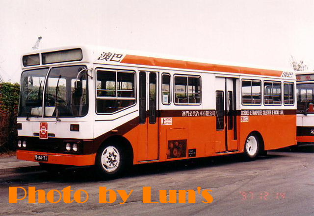 m-84-71.JPG