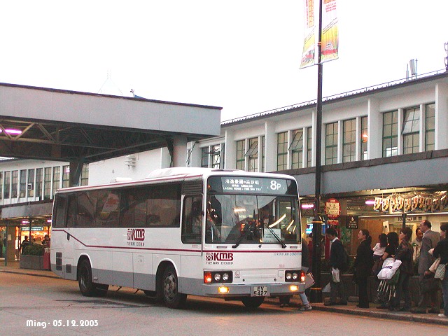 kmb_am82_8p_03.jpg