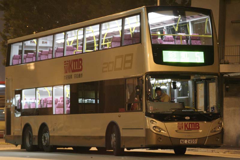 AVBE73 NE2499.jpg