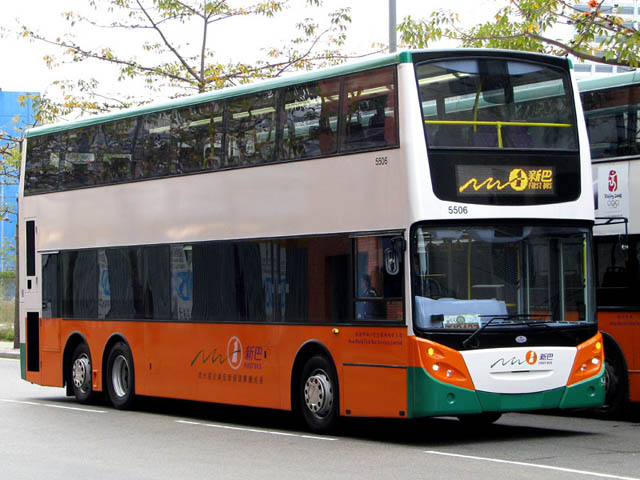 NWFB 5506 @ CFD 1s.jpg