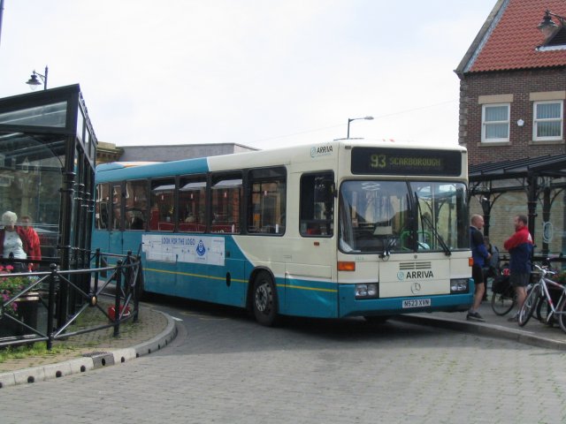 002.jpg