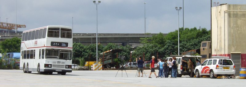 2005062706.jpg