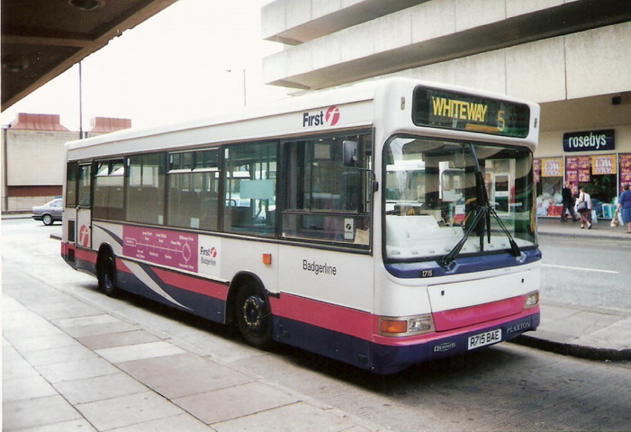 R715BAE.jpg