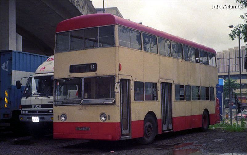 kmb-d884.jpg
