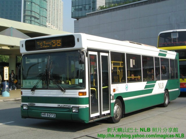 DN2-HR8273_38-04.jpg