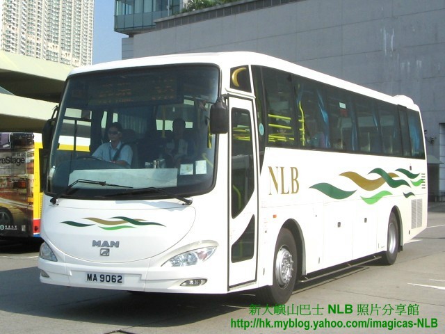 MN27-MA9062_38.jpg