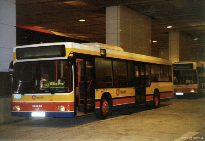 s51_1529.jpg