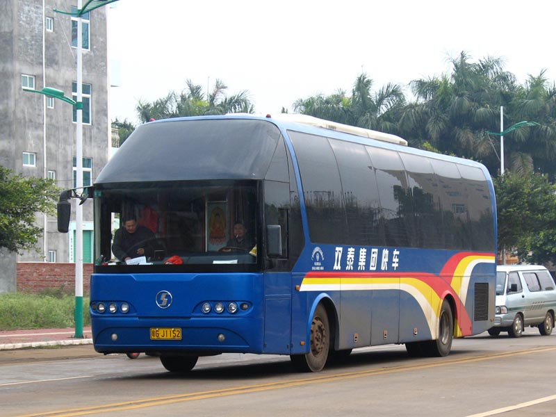 SX6127W(粤GJ1152).JPG