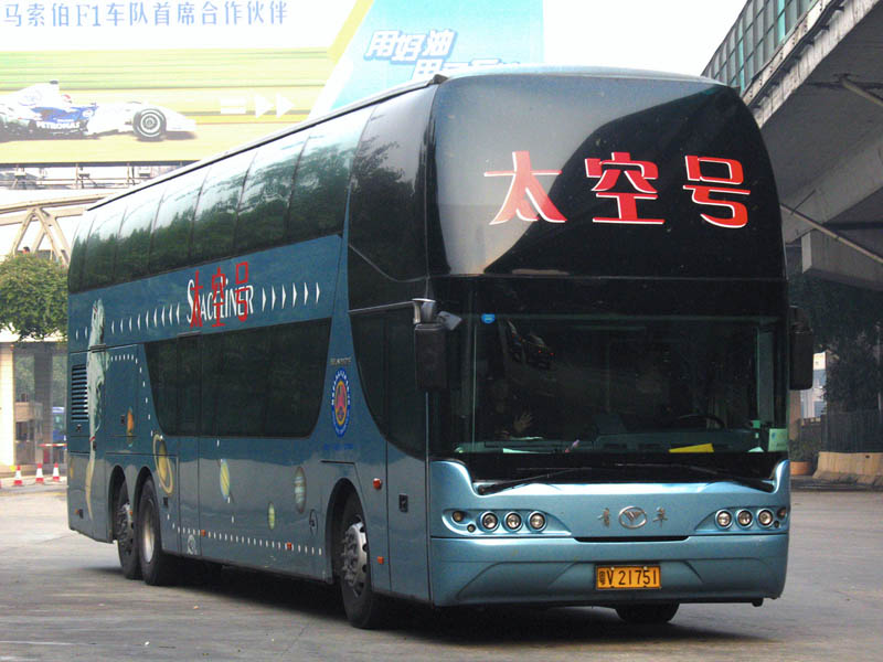 JNP6137S(粤V21751).JPG