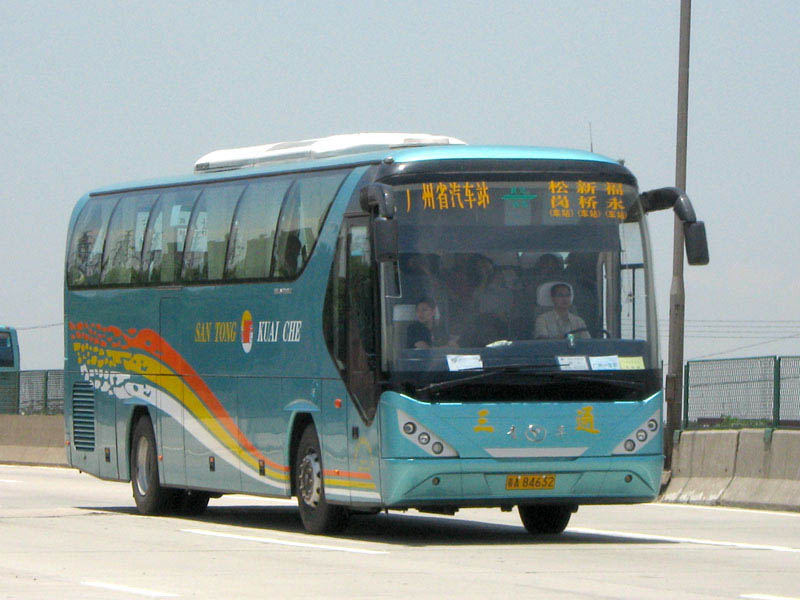 JNP6120LE(粤A84632)广州-宝安.JPG