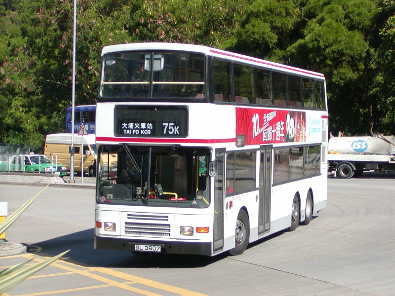 k_av100_1.jpg
