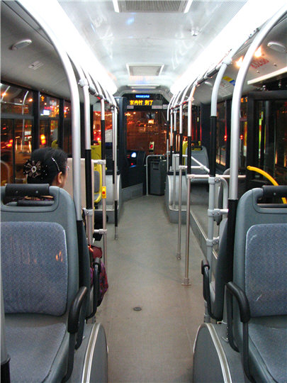 ymneoplan.jpg