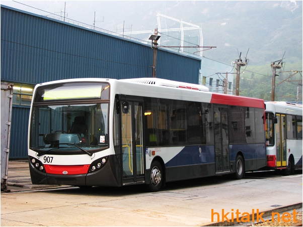 907.jpg