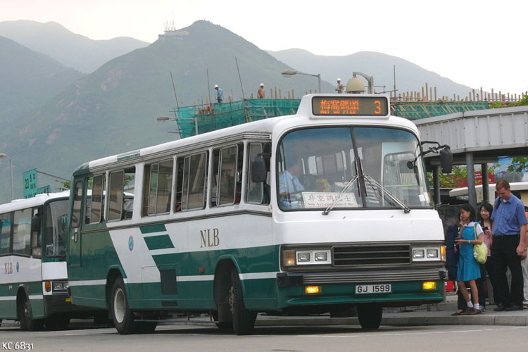 GJ1599_3.jpg