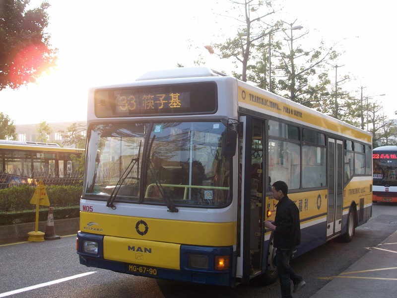 1004206mn8.jpg