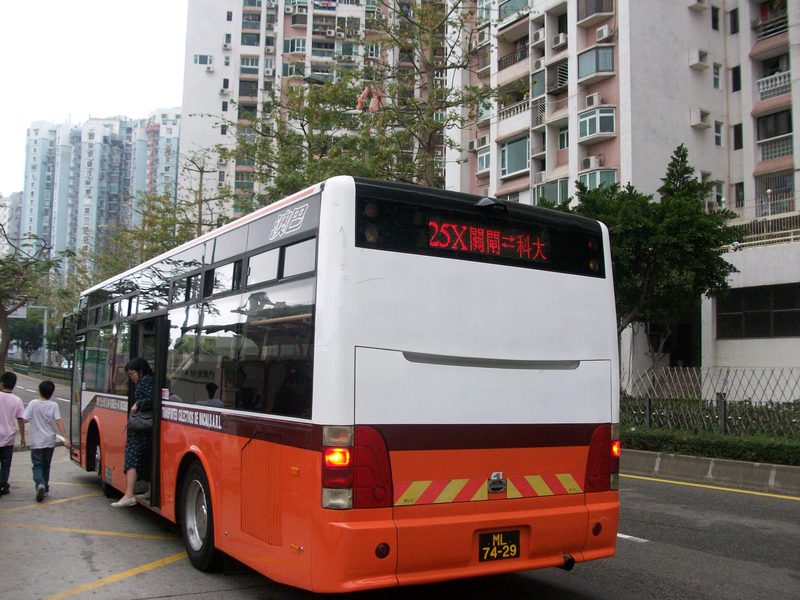1004297ws6.jpg