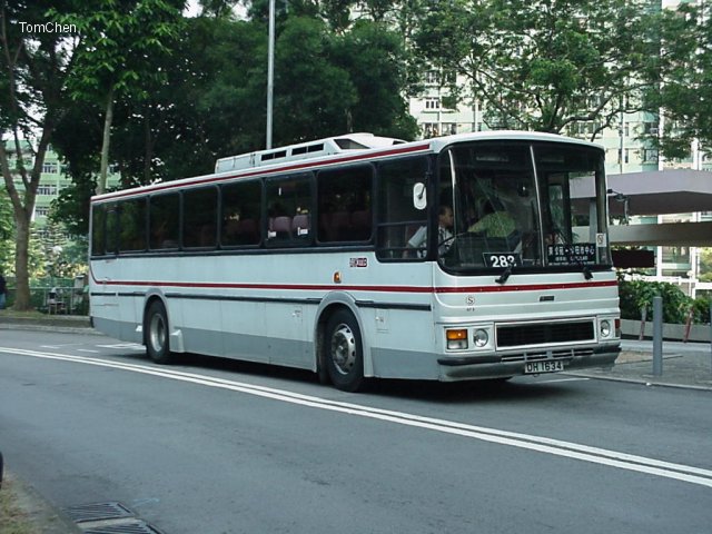 2000090927.jpg