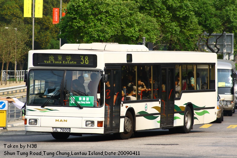 JL7600.JPG