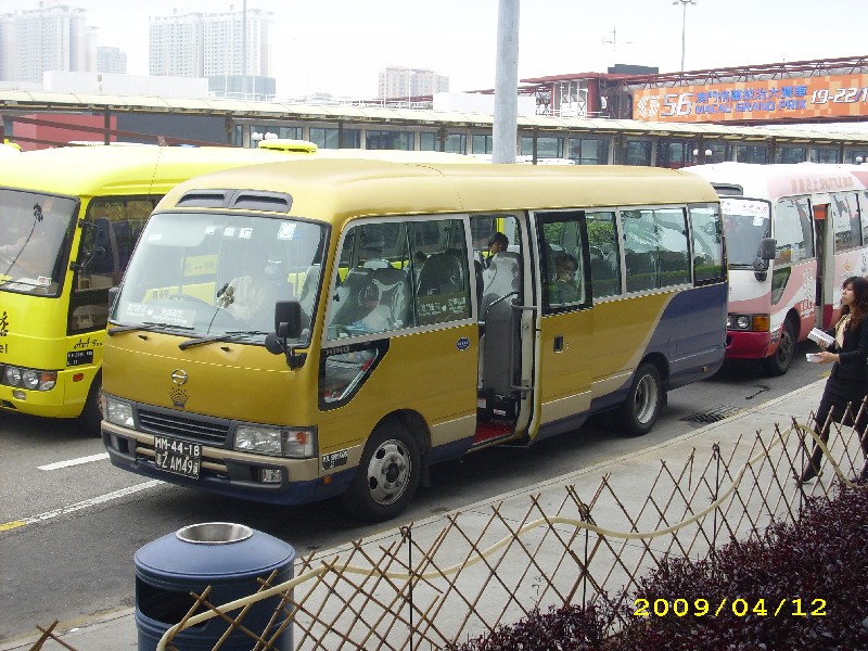 hinocoastera.jpg