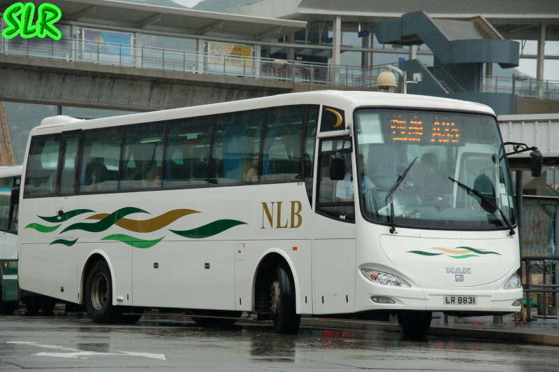 LR8831_MN21.jpg